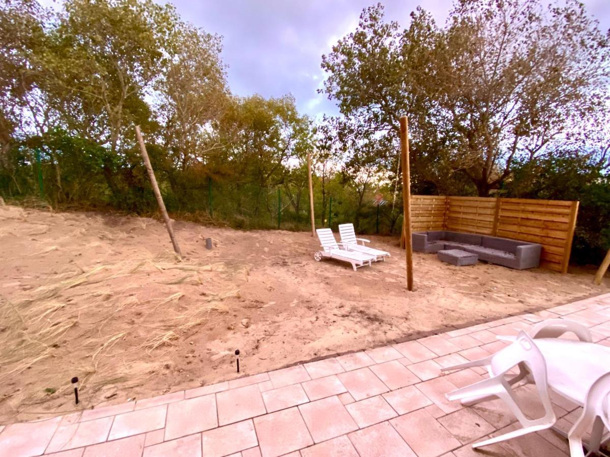 Villa Friedolin Heeft Zicht Op Zee En Duinen, In Duinenreservaat, Hot Tub Met Jacuzzi En Sauna Met Zeezichten Te Остдёйнкерке Экстерьер фото